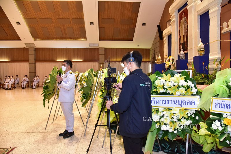 20211013 laying-a-wreath-067.JPG
